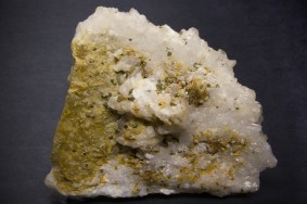 bergkristall-kupferkies-pfannenberg-1.jpg